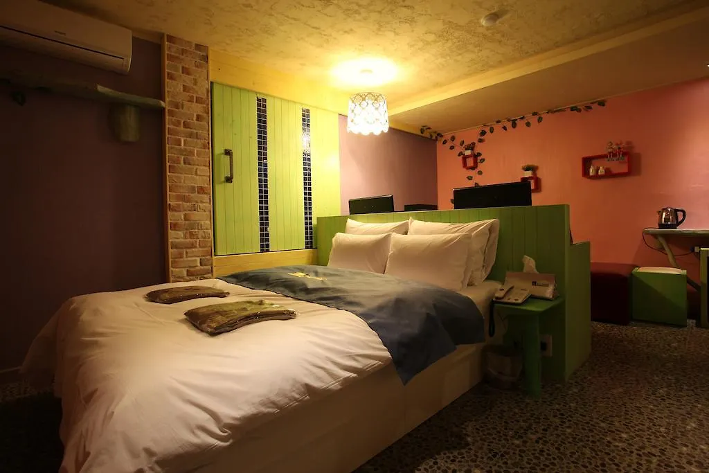 Hotel Pharaoh Seoul 3*,