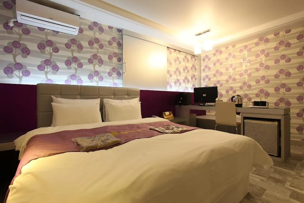 Hotel Pharaoh Seoul 3*,